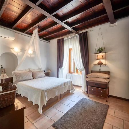Porto Valentino 2 Lägenhet Sirmione Exteriör bild