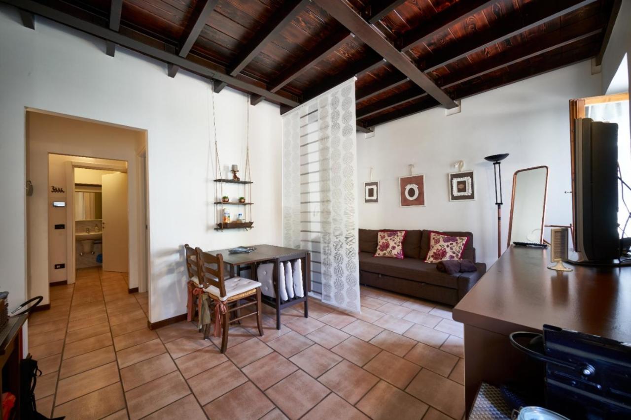 Porto Valentino 2 Lägenhet Sirmione Exteriör bild