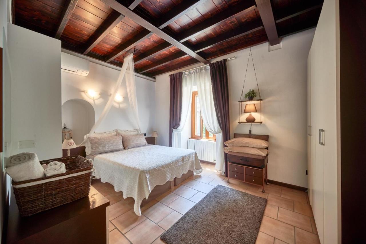Porto Valentino 2 Lägenhet Sirmione Exteriör bild