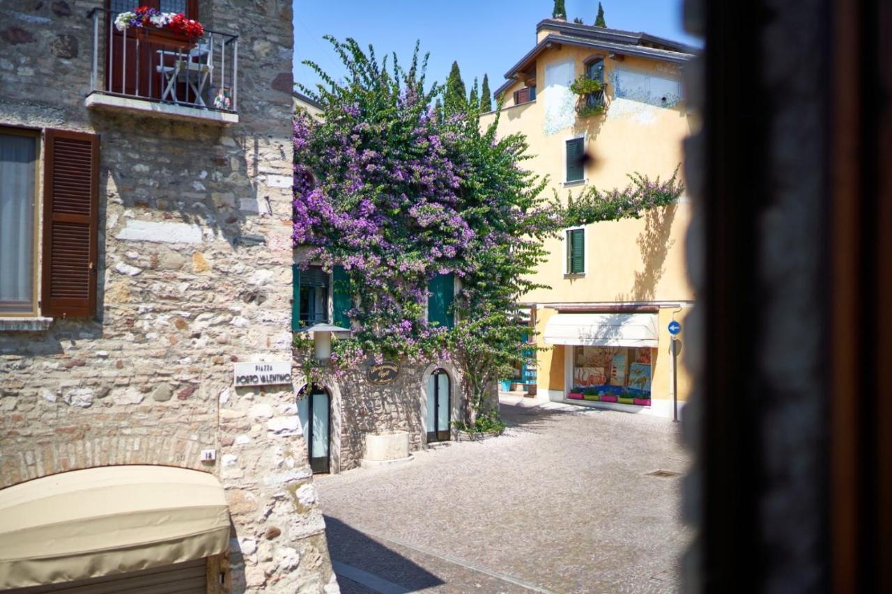 Porto Valentino 2 Lägenhet Sirmione Exteriör bild